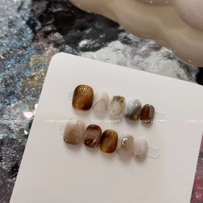 【牛奶咖啡】新款纯手工穿戴甲短款高级感美拉德晕染穿戴美甲显白