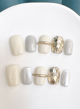 【奶芙芙】新款猫眼纯手工穿戴甲短款轻奢亮片白色穿戴式美甲贴