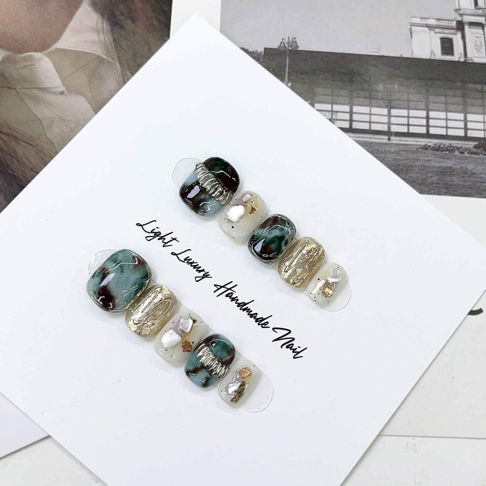 【青瓦】石纹高级晕染祖母绿纯手工穿戴甲短方圆日常手工美甲贴片,彩妆/香水/美妆工具,穿戴甲/甲片,淘宝优惠券,粉丝福利购,淘宝优惠卷