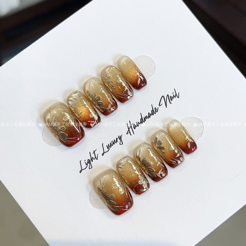 棕榈湾 新款纯手工穿戴甲中长款金箔小花琥珀猫眼美甲高级感显白