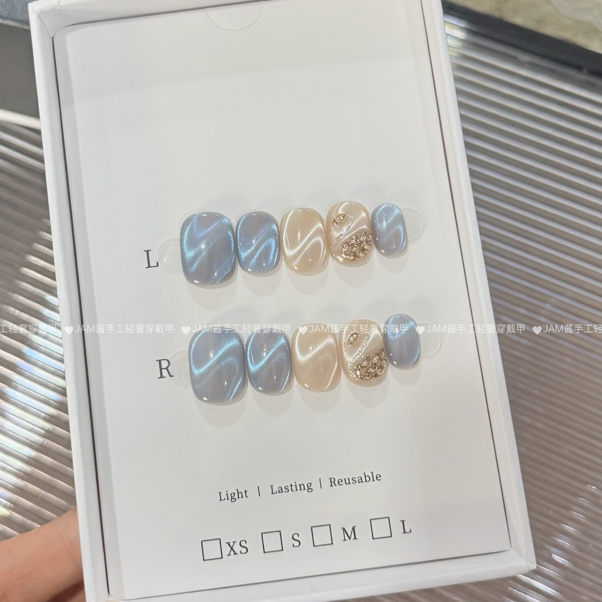 天鹅柔湖 新款纯手工穿戴甲短款动感猫眼锆石天鹅穿戴美甲高级感,彩妆/香水/美妆工具,穿戴甲/甲片,淘宝优惠券,粉丝福利购,淘宝优惠卷