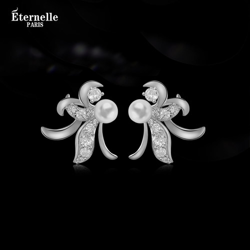 Eternelle文艺优雅玉兰花耳环