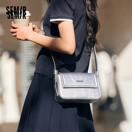 森马包包女小方包简约百搭手提腋下包2025新款通勤单肩斜挎包时尚