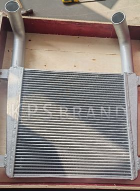 适用于 卡特3206D2 336D2 330D2 374 390 液压油 中冷器 散热器