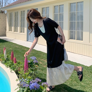 法式蕾丝拼接假两件连衣裙女夏季2025新款流行超火高级感气质长裙图片