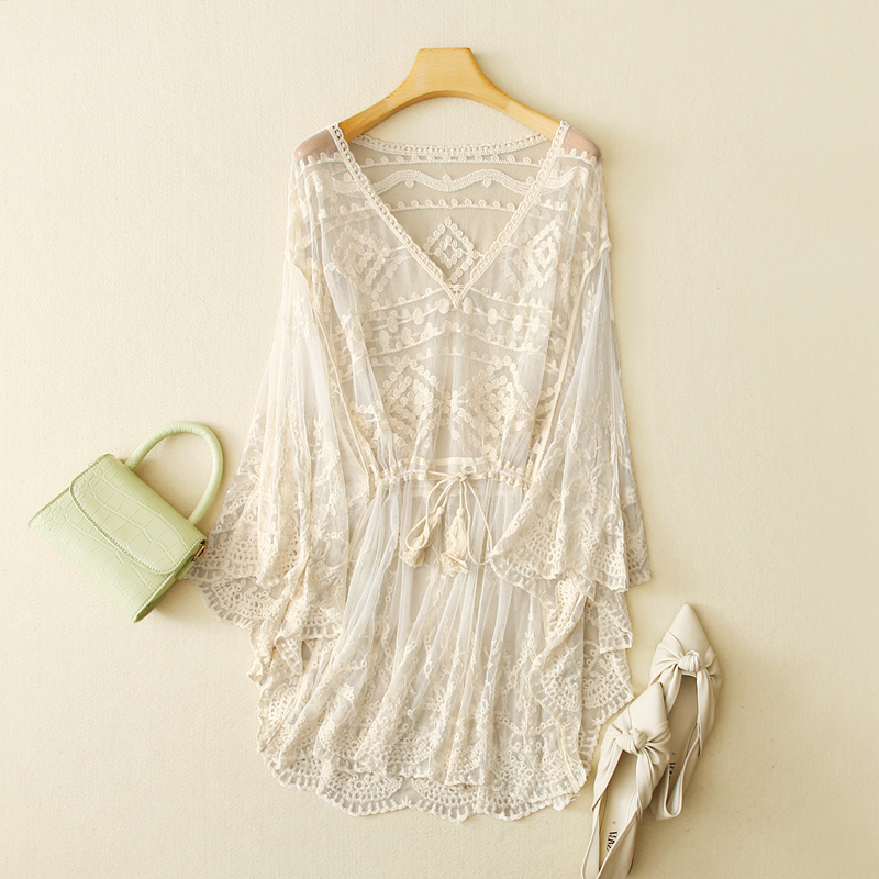 夏季新款宽松蕾丝罩衫中长款女 勾花镂空外搭蝙蝠袖收腰系带上衣