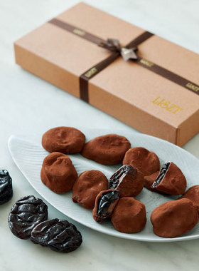日本 冬季限定 黑李干/柠檬X蜜橙干巧克力 盒装 约180g
