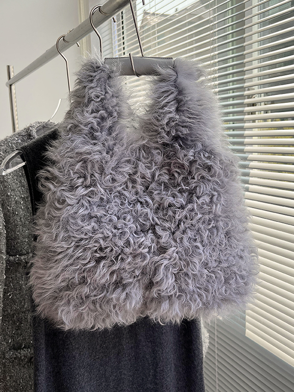 羊毛皮草包包高级小众原创设计感