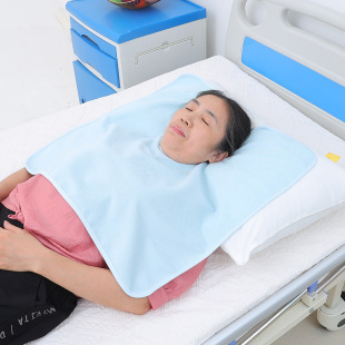 老人卧床防水口水巾成人吃饭用的围嘴围裙老年人用餐围脖饭兜防漏