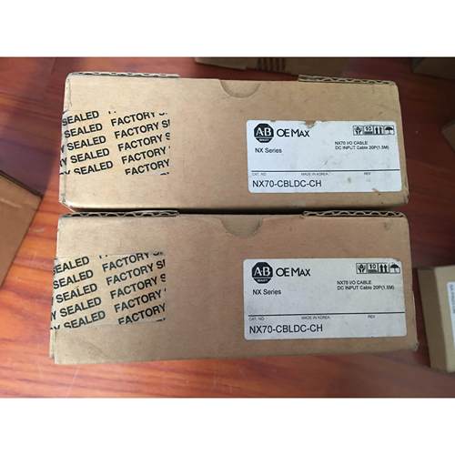 （议价）A-B NX系列PLC连接线NX70-CBLDC 20P 1.5米长 实物图 全