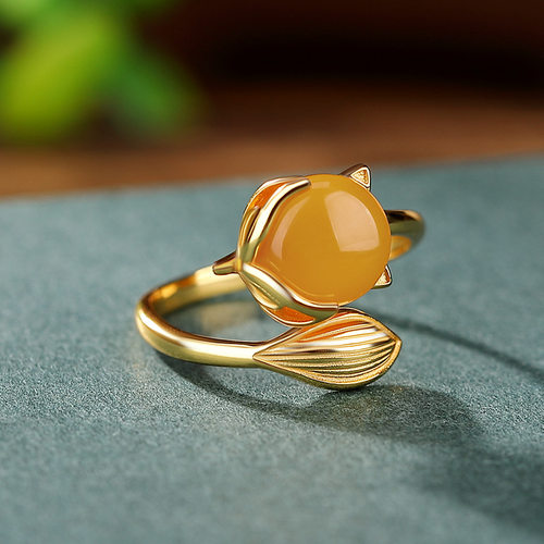 蜜蜡狐狸戒指本月新品限时优惠