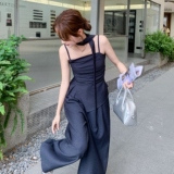 深蓝色高级感时尚套装女2025夏新款气质显瘦吊带上衣阔腿裤两件套，女装套装/套裙，2D037