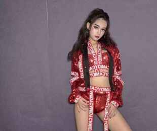 新品夜店演出服爵士舞hiphop嘻哈亮片夜店性感djds女歌手表演服装