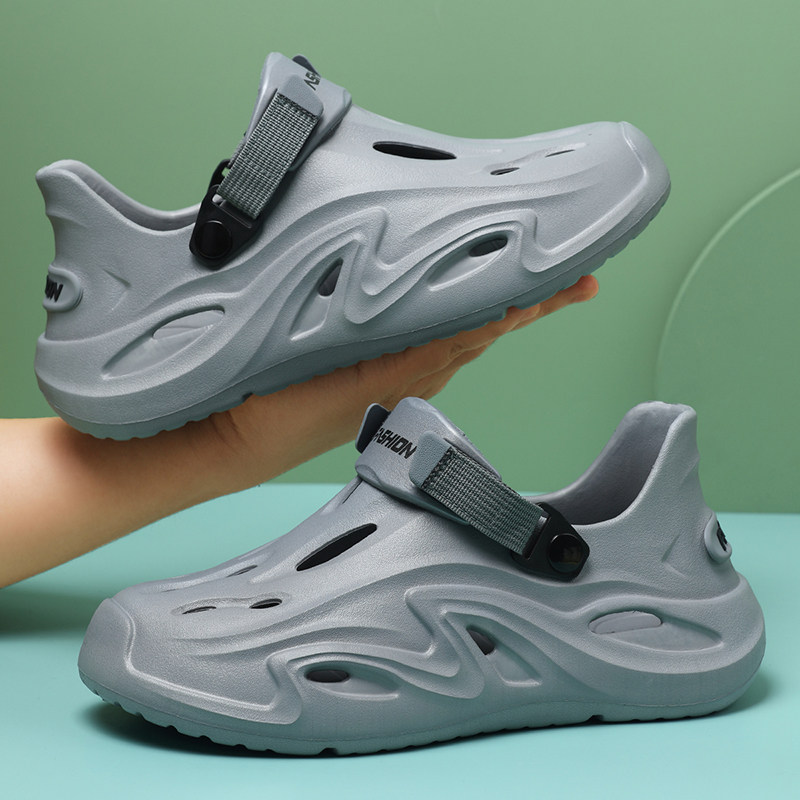 钓鱼洞洞鞋男款夏季外穿防滑防水全包开车户外沙滩溯溪涉水凉鞋潮