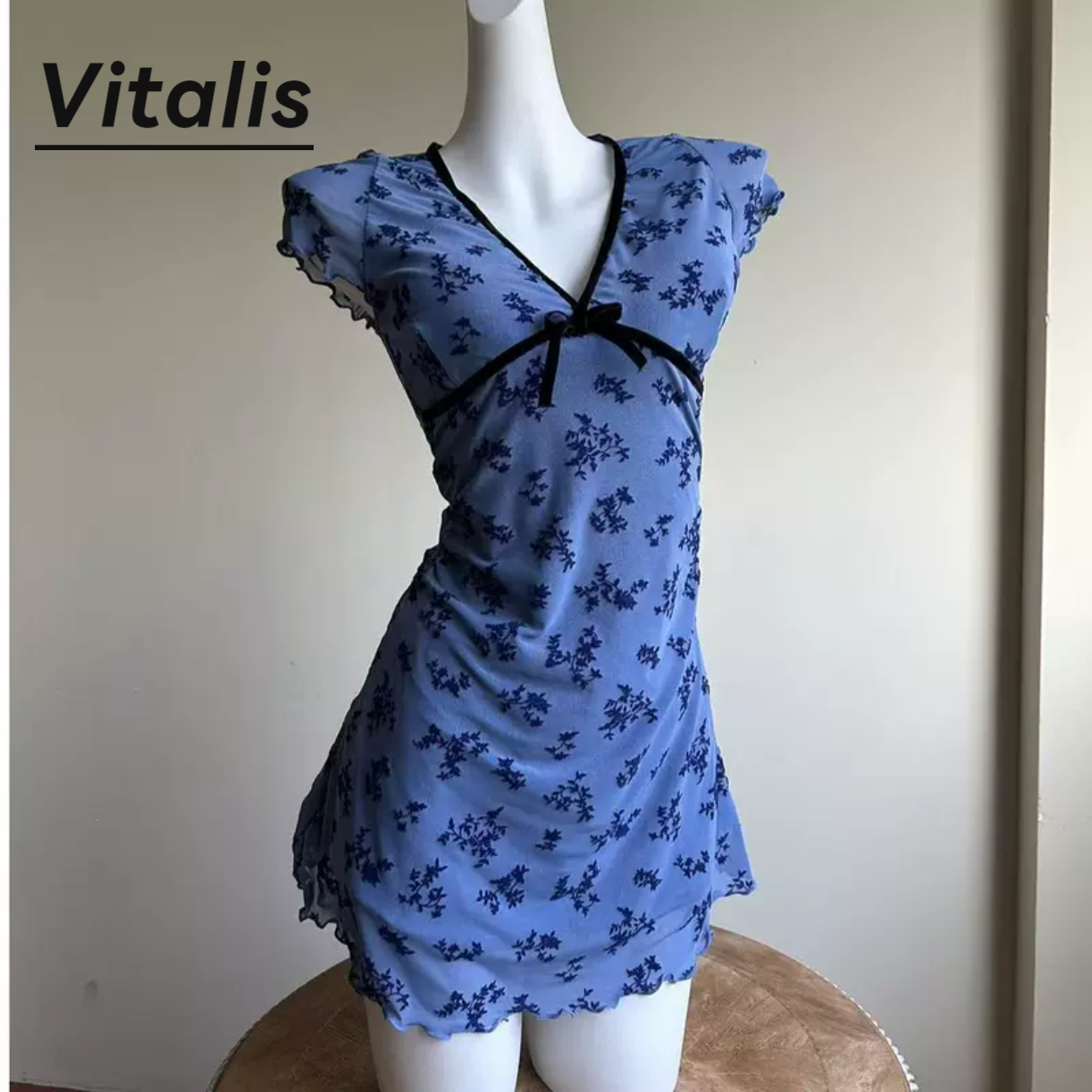Vitalis【暗香】复古V领碎花裙式泳衣显瘦遮肚分体平角裤保守温泉