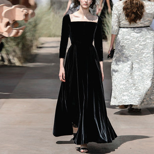 2024春季金丝绒连衣裙复古欧美大码U领长裙黑色礼服一字领气质