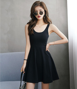 2024女夏季 连衣裙套头大摆露锁骨性感露背背心裙 简约纯色圆领短款