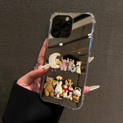 可爱一堆动物适用iPhone17pro镜面16promax可爱15Pro苹果14手机壳xsmax补妆13简约xr情侣8plus创意12沙发公仔