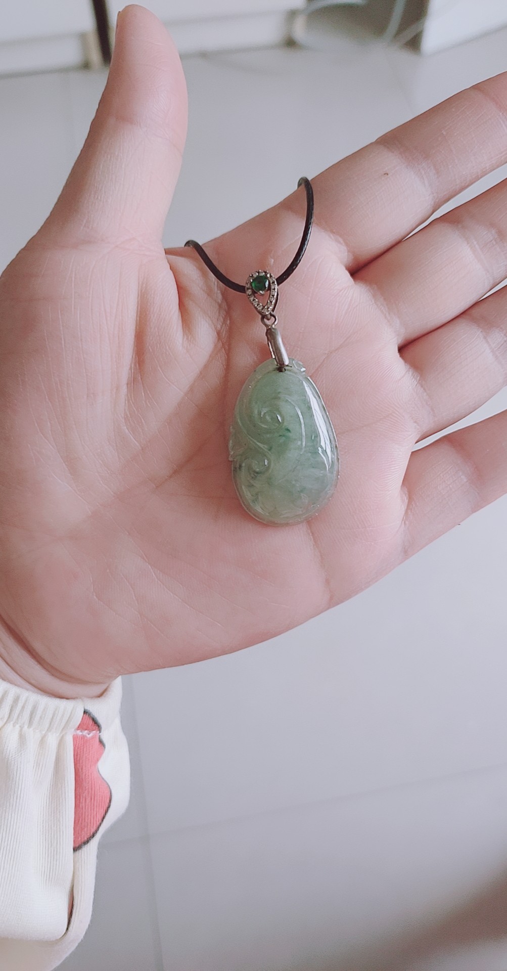 翡翠玉如意吊坠寓意吉祥如意