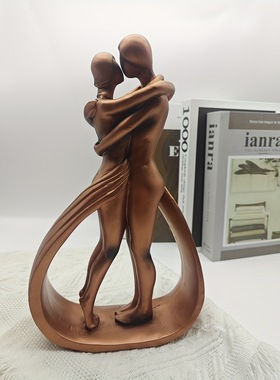 跨境新品情侣拥抱亲吻树脂工艺品家居桌面摆件情人节摆件装饰品