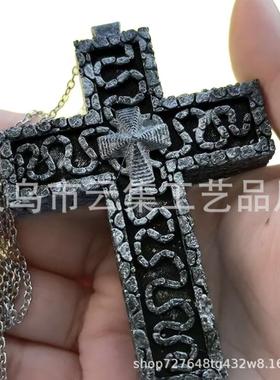 跨境 Thanos 230 - Squid Thanos Game & Cross Necklace十字项链