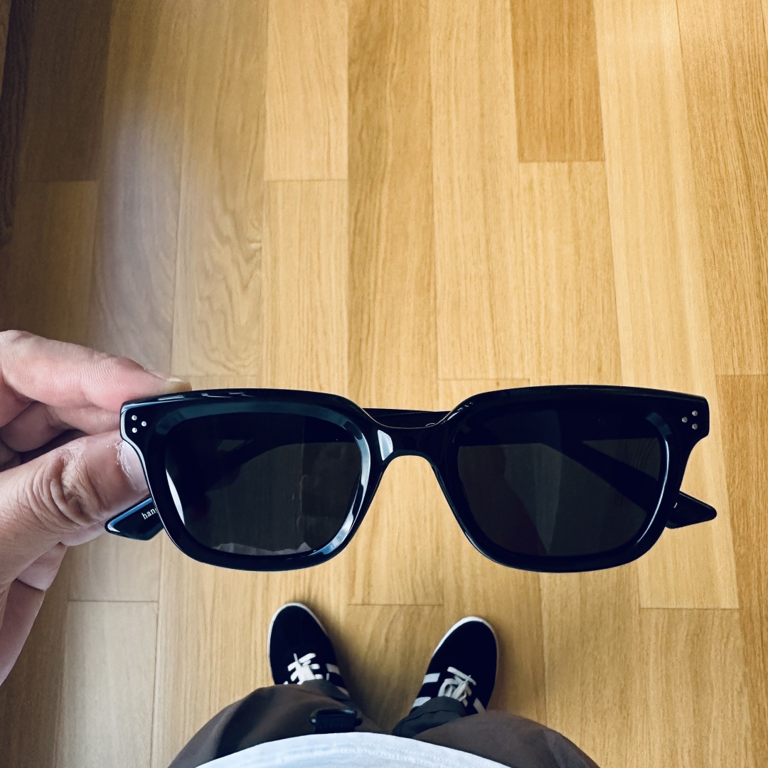 欧内自制时尚太阳镜小方框墨镜潮流百搭大脸弹弓腿男女偏光