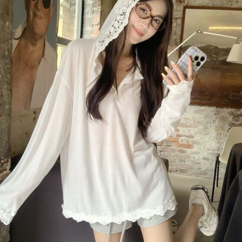 百搭大码蕾丝拼接薄款连帽防晒衫女洋气夏季新款宽松显瘦时尚上衣