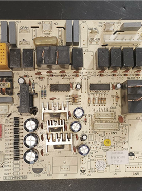 适用格力空调主机板30033048柜机内主板M3ZF3控制板GRJ3Z-A4