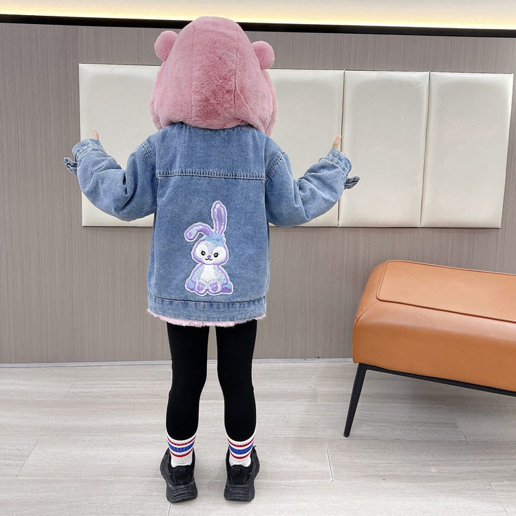 女童加绒牛仔外套仿兔毛连帽服2025冬装新款儿童洋气时髦夹克