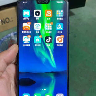 搭载麒麟710处理器 本 屏幕23.询价 128G版 荣耀8X蓝色6