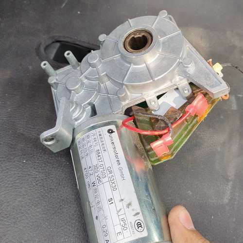 3WT9832-1JK00和3wl9111-0af04.询价