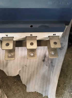 雷诺尔JJR2200软启动器，200KW大功率，380V主回.询价