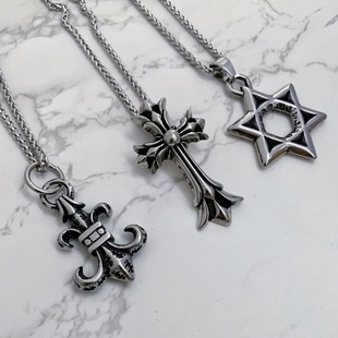 复古十字架童军花吊坠不掉色男女情侣项链欧美潮酷嘻哈配饰毛衣链