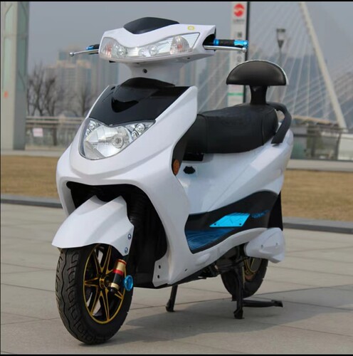 雅阁战速电动车外壳配件全套塑件外瑞鹊壳灯具前围面板头罩前泥板