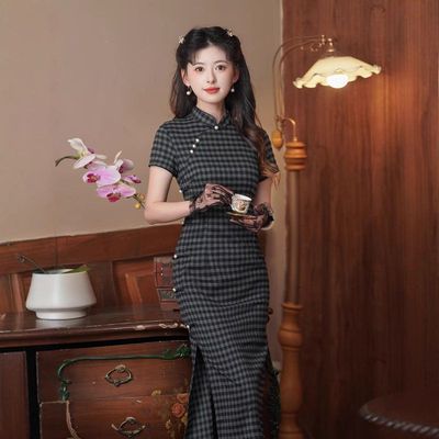 曼玉少女显瘦连衣裙复古年轻款