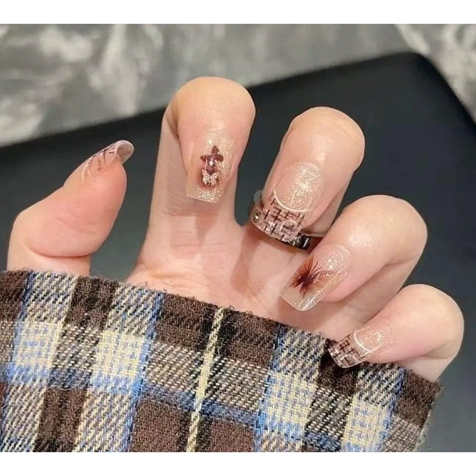 手工儿童美甲穿戴甲感短款枯叶蝶猫眼假指甲贴片女2026年新款,彩妆/香水/美妆工具,美甲工具,淘宝优惠券,粉丝福利购,淘宝优惠卷