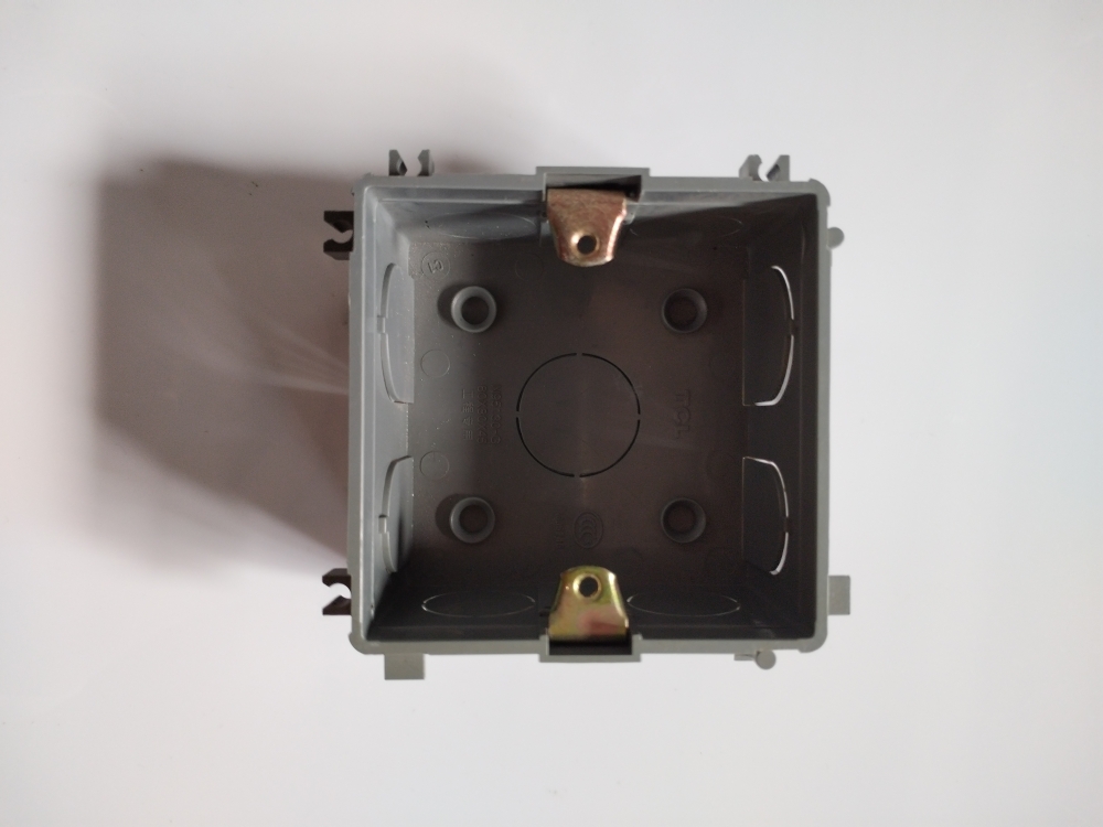 TCL底盒暗盒暗装线盒嵌入式可连接底盒