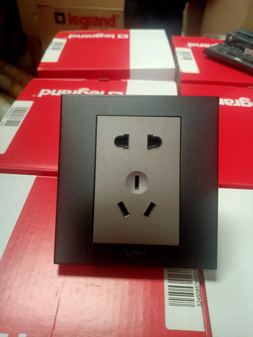 TCL罗格朗开关插座奥特镁色五孔二三插墙壁电源面板暗装正品86