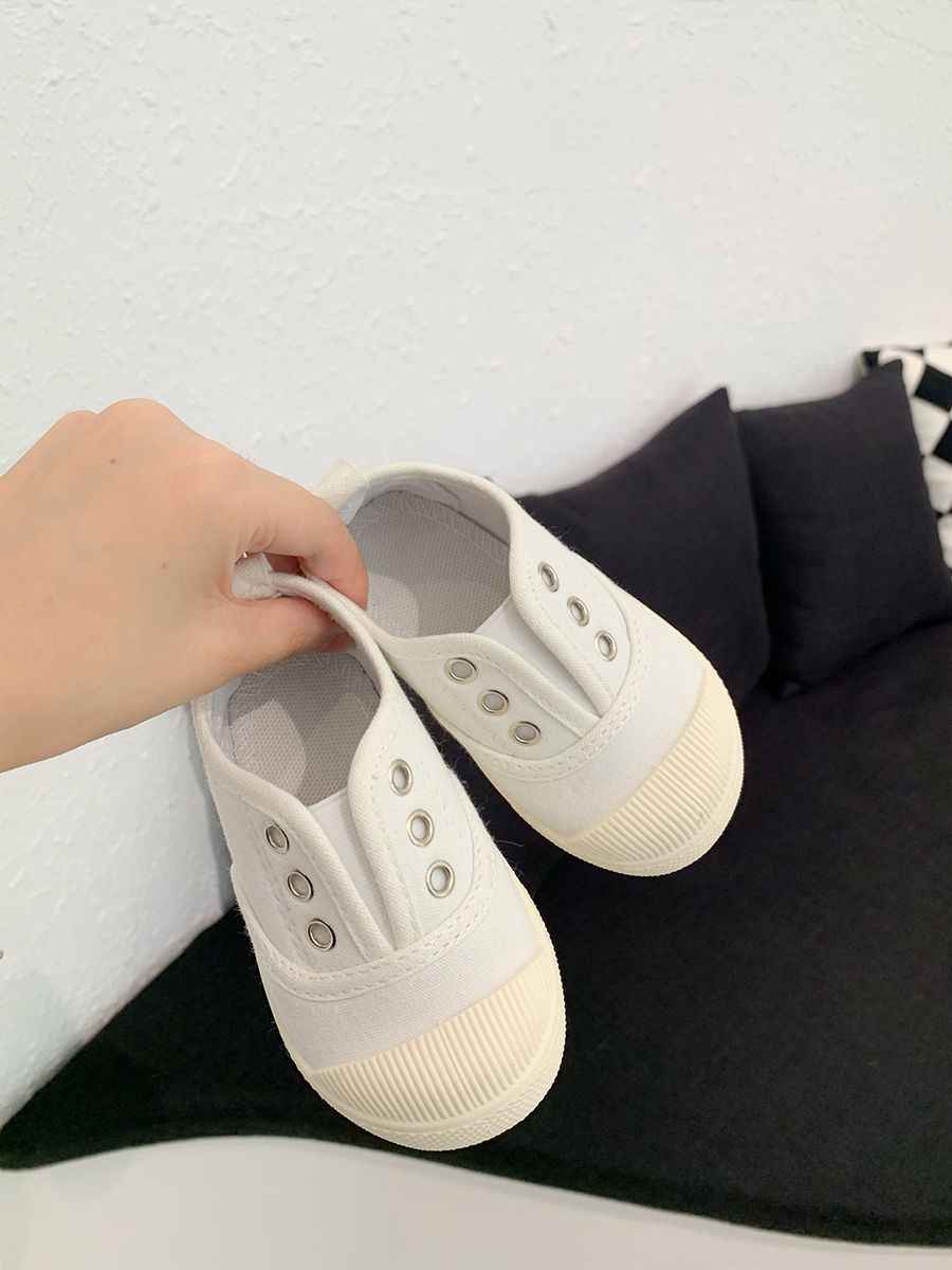 男女童一脚蹬帆布鞋2019新款童鞋券后28.00元