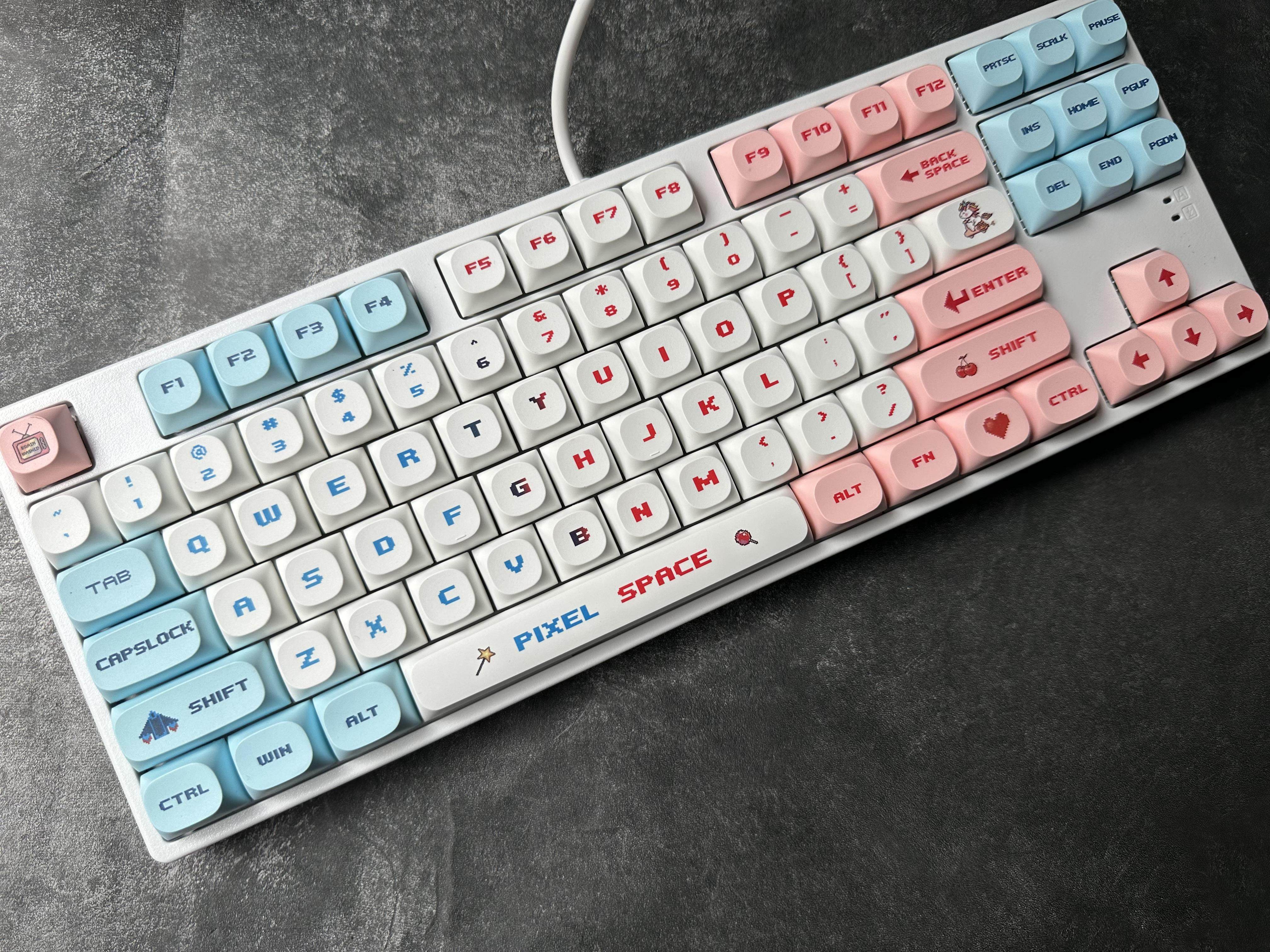 粉蓝白像素大战静音办公游戏学习可爱复古电玩有线usb机械键盘礼