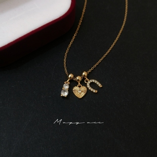 MAPG复古爱心马蹄锆石吊坠项链字母可爱通勤气质百搭礼物26年新款