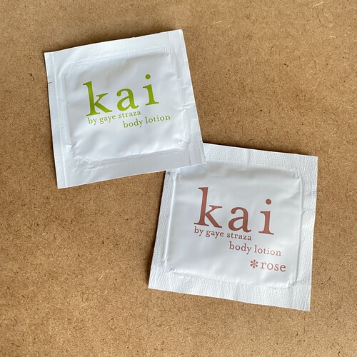 现货！美国Kai body lotion玫瑰身体乳5ml片装秋冬保湿去鸡皮滋润
