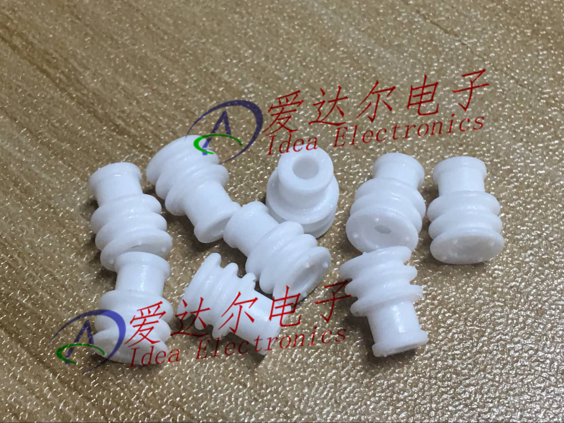 7158-3113-40 矢崎/YAZAKI 连接器防水塞 密封堵 进口原装正品