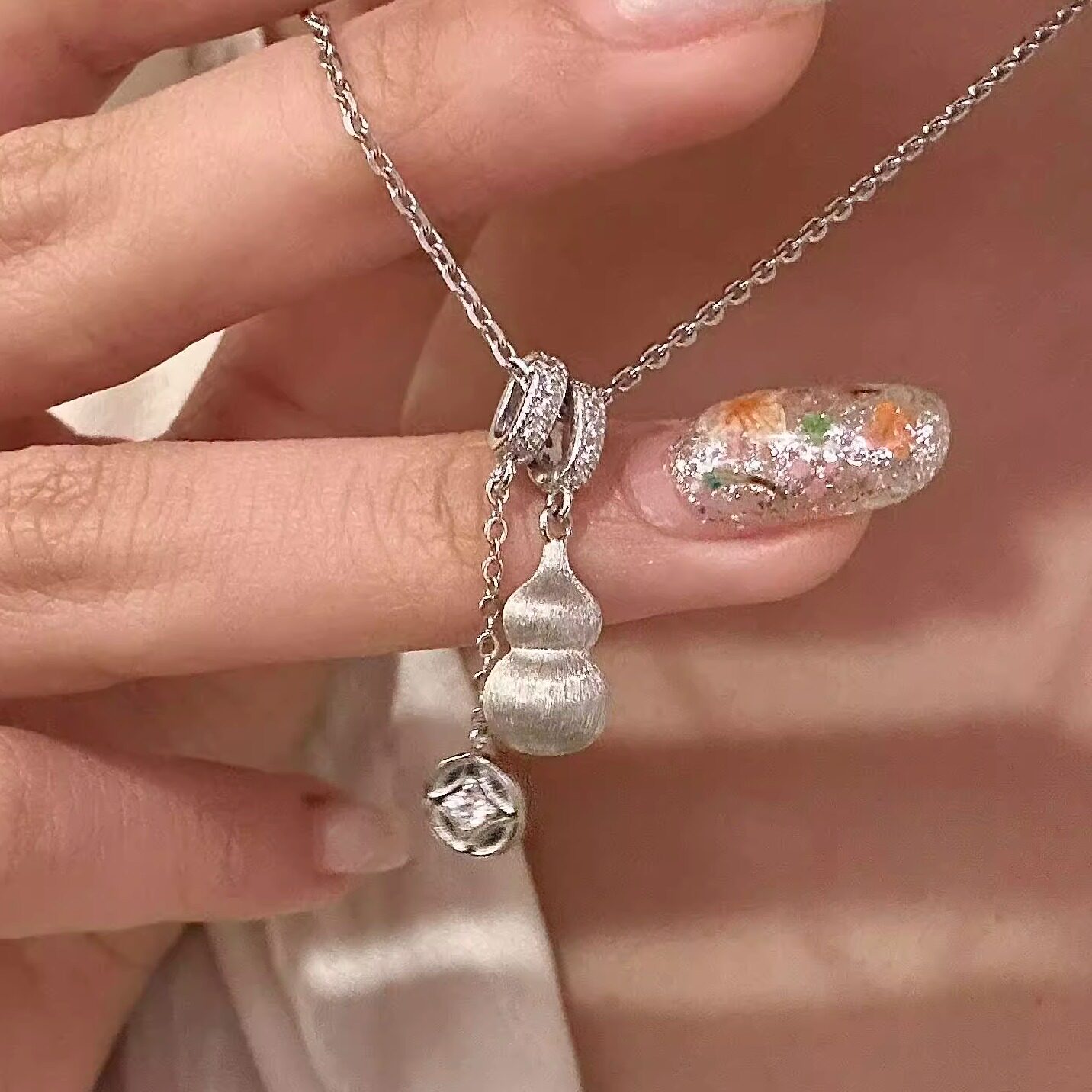 S925纯银!葫芦福禄金币项链拉丝工艺精致轻奢高级感小众锁骨链