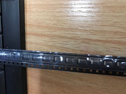 SA626D拍前请咨询客服SY88147DLKG     SSOP  封装密脚贴片