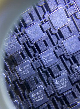 JMB362-QGEZ0A     QFN 原装现货ICS9DB102BGILF