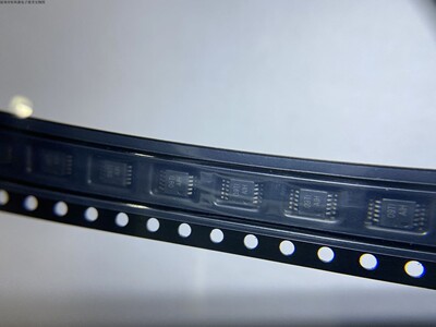 ISL32452EIBZ-T7A  原装TPS62000DGSR   SSOP