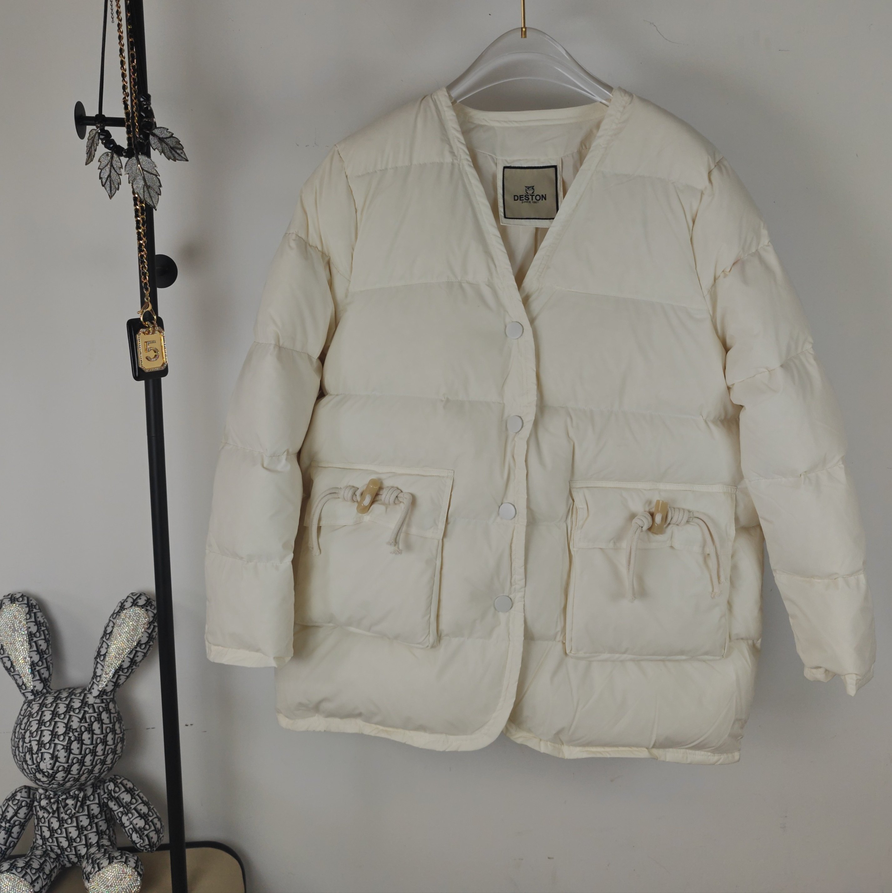 欧洲站2024年冬季新款羽绒服欧货正品潮牌V领羽绒服外套
