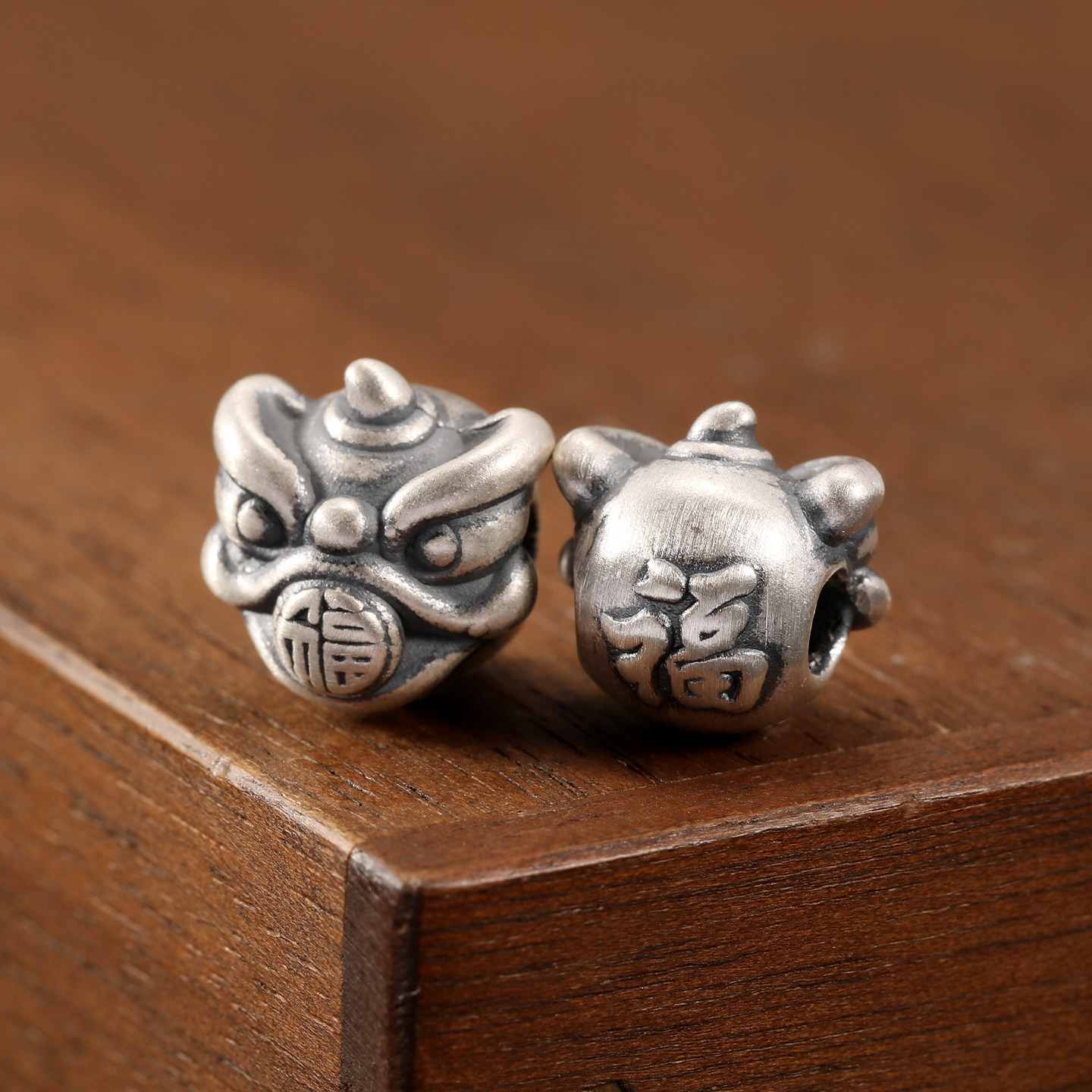 足银通孔福字醒狮散珠diy红绳手链隔珠散珠配饰3D硬银S999配件,饰品/流行首饰/时尚饰品新,银饰配件,淘宝优惠券,粉丝福利购,淘宝优惠卷