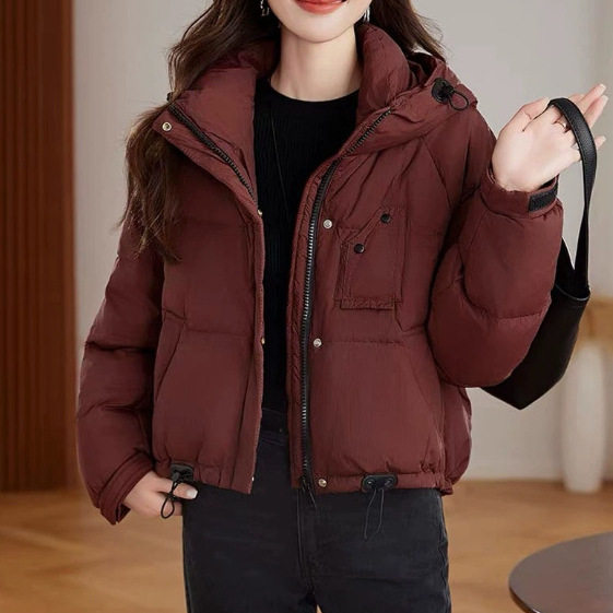 今年流行羽绒服女短款2026冬季新款连帽防寒韩版白鸭绒外套小个子